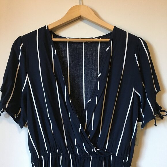NWT La Classe Couture Striped Tie Sleeve Tunic Dress - Picture 3 of 16